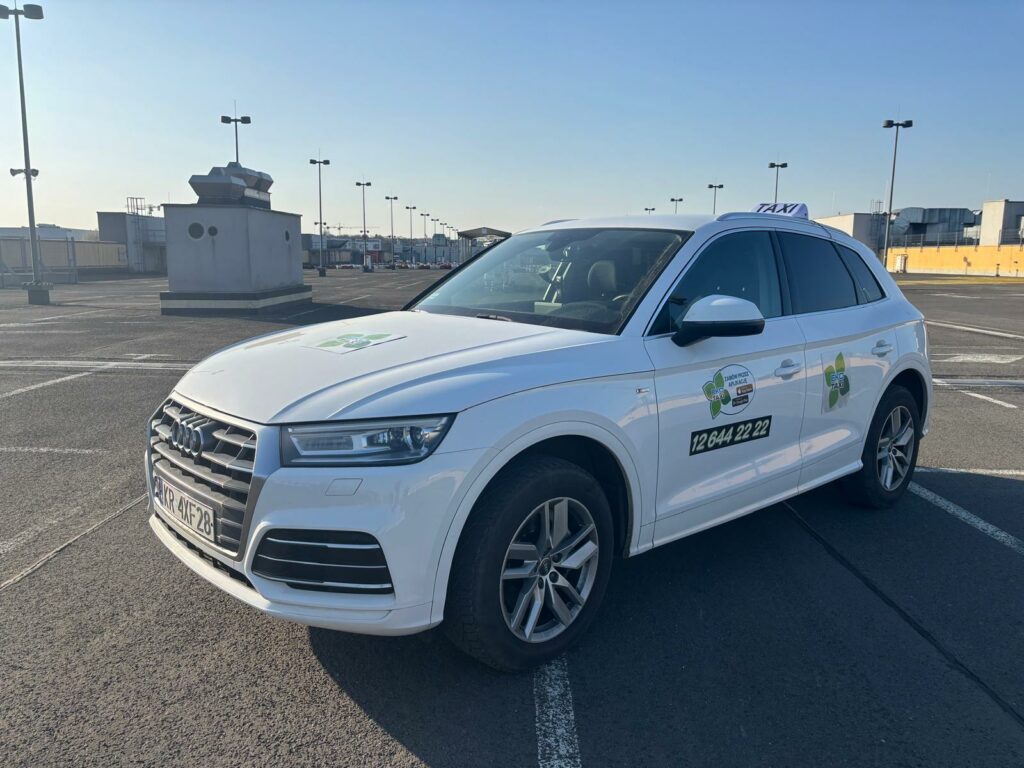 Samochód Ekotaxi Kraków